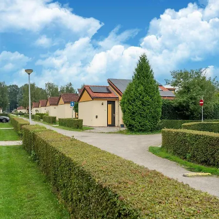 Hotel In South Holland With Shared Pool Zevenhuizen (Zuidplas)